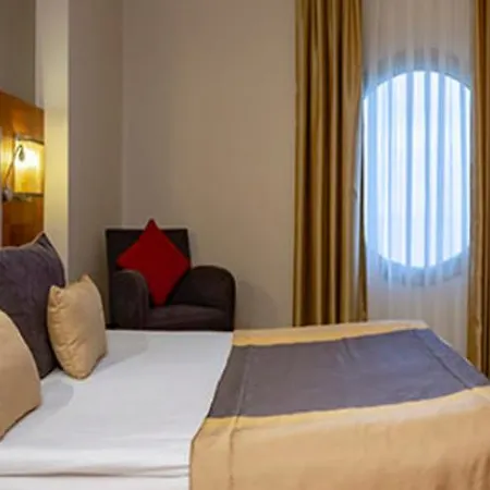 Resort Sunland 5*