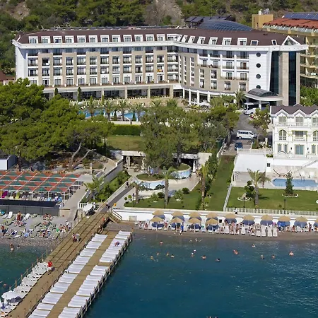 Курортный комплекс Sunland 5*